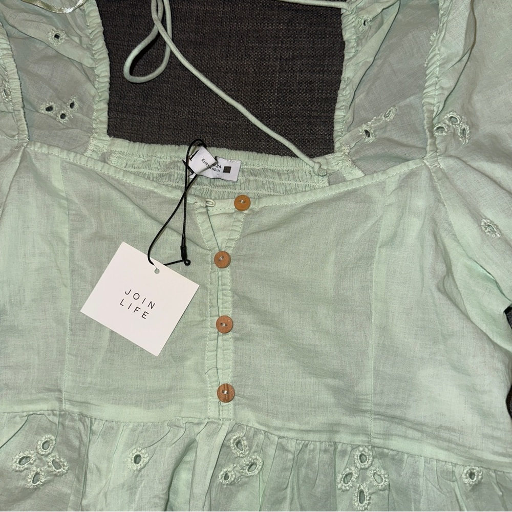 NWT Zara Embroidered Eyelet Blouse Size bloggers fave - Picture 9 of 12